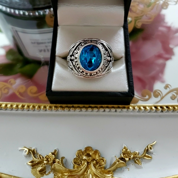 💎Gorgeous crystal sky blue gemstone ring - Picture 2 of 5